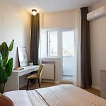 Appartement Stunning Views 3br Sunny Flat - 3 Superb Balconies Bucarest