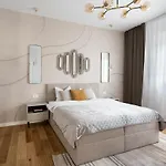 Stunning Views 3br Sunny Flat - 3 Superb Balconies Appartement