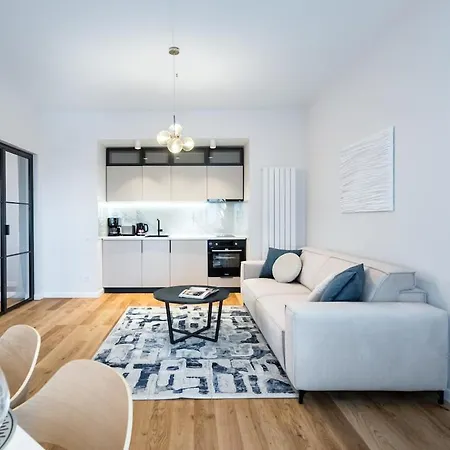 Stunning Views 3br Sunny Flat - 3 Superb Balconies