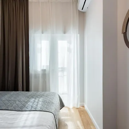 公寓 Stunning Views 3br Sunny Flat - 3 Superb Balconies 布加勒斯特