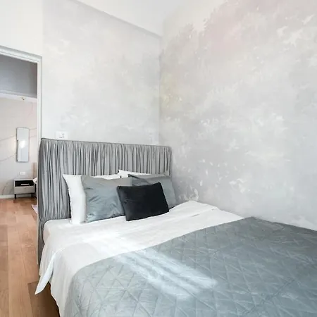 Stunning Views 3br Sunny Flat - 3 Superb Balconies 公寓