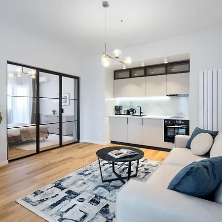 Stunning Views 3br Sunny Flat - 3 Superb Balconies * Bucharest