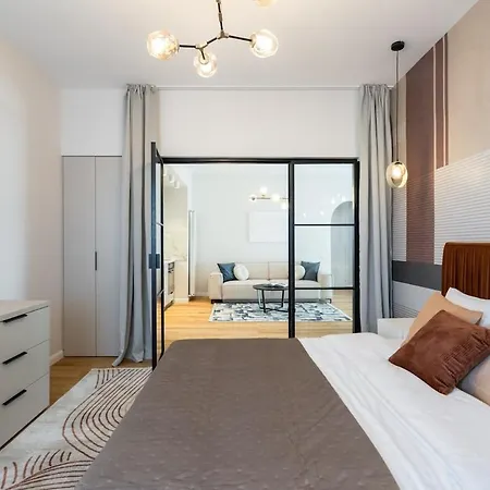 Apartment Stunning Views 3br Sunny Flat - 3 Superb Balconies Bucharest
