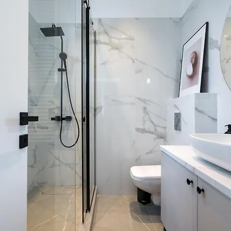 Stunning Views 3br Sunny Flat - 3 Superb Balconies * Bucarest