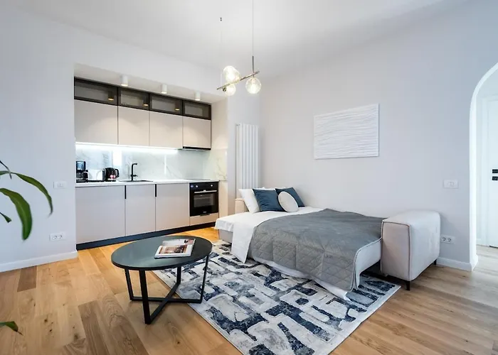 Stunning Views 3br Sunny Flat - 3 Superb Balconies *