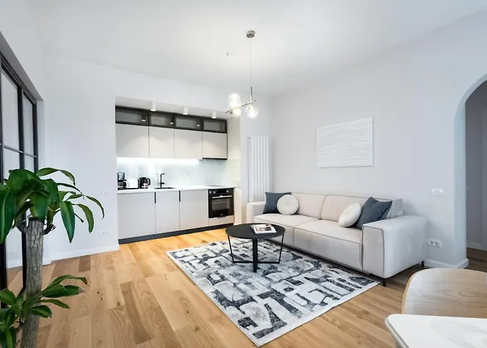 Stunning Views 3br Sunny Flat - 3 Superb Balconies