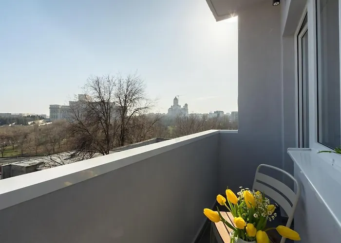 Stunning Views 3br Sunny Flat - 3 Superb Balconies *