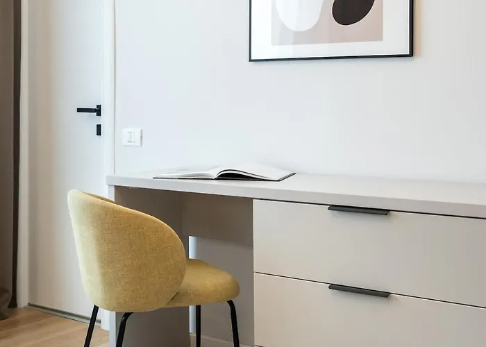 Stunning Views 3br Sunny Flat - 3 Superb Balconies