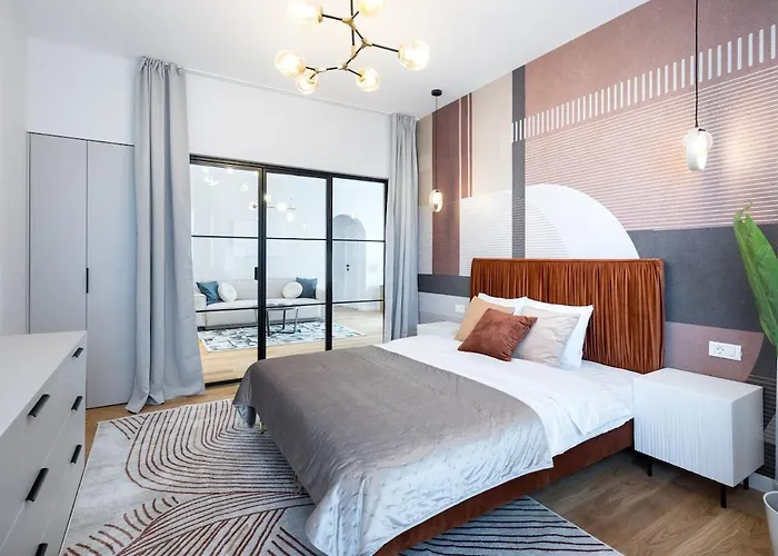 Stunning Views 3br Sunny Flat - 3 Superb Balconies 아파트 *