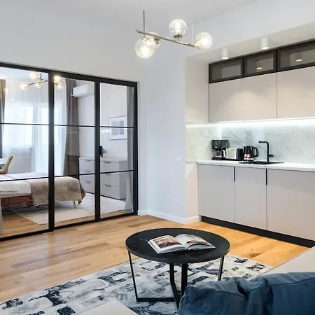 Stunning Views 3br Sunny Flat - 3 Superb Balconies Apartment *