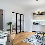 Stunning Views 3br Sunny Flat - 3 Superb Balconies * Boekarest