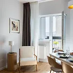 Stunning Views 3br Sunny Flat - 3 Superb Balconies Boekarest