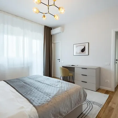 Stunning Views 3br Sunny Flat - 3 Superb Balconies Apartman Bukarest