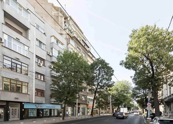 Stunning Views 3br Sunny Flat - 3 Superb Balconies Daire Bükreş